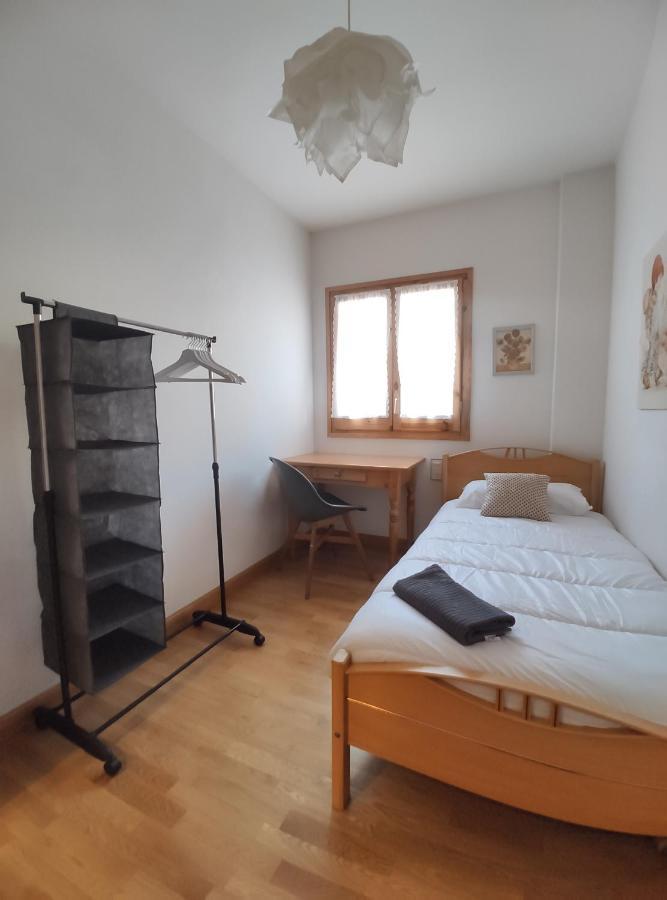 Apartamento Capelot Jaca Bagian luar foto